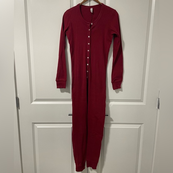 American apparel red onesie - Picture 3 of 5